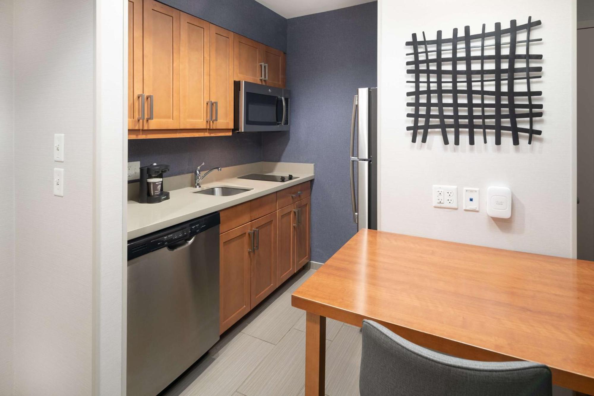 Homewood Suites By Hilton Gateway Hills Nashua Exteriör bild